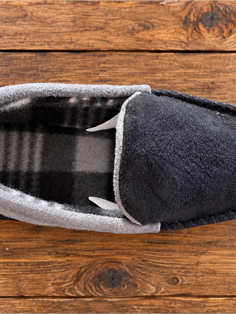 Women’s Black Vegan Suede Slip-On Moccasin with Gray Trim Size 9 - Picture 3 of 4